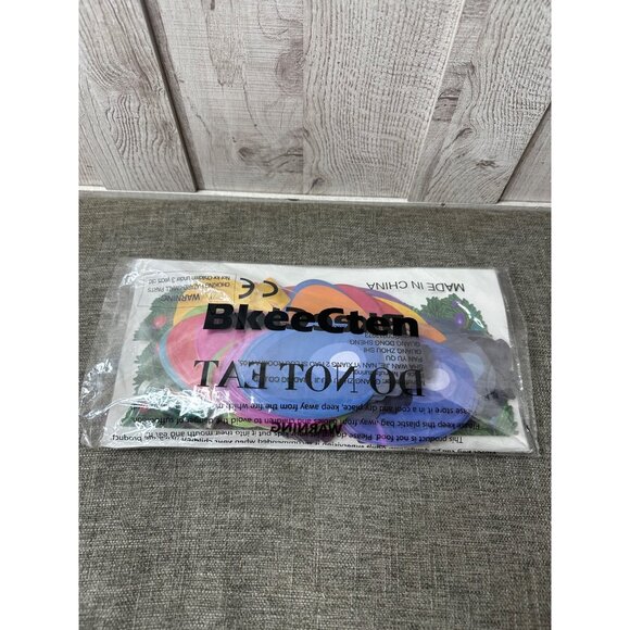 Christmas Classroom World Kindness Bulletin Board Set Light Bulb Name Tags - Picture 2 of 6